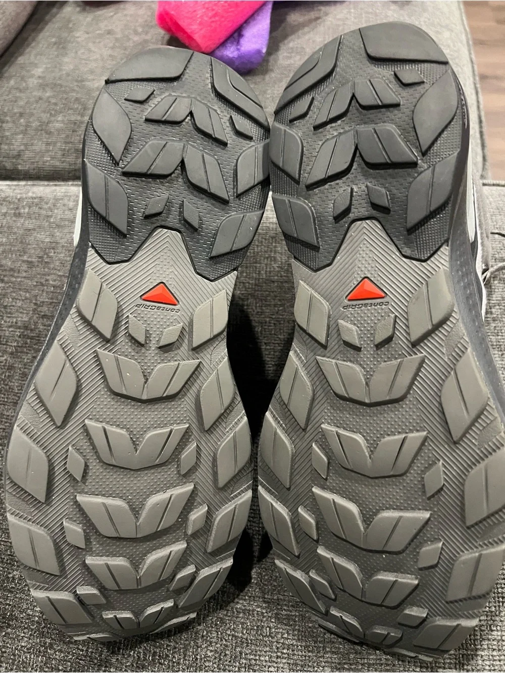 Salomon Men’s Gray High-Top Outdoor Sneakers